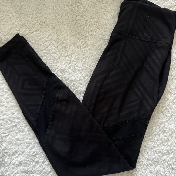 Black Old Navy Workout Leggings - Picture 1 of 5